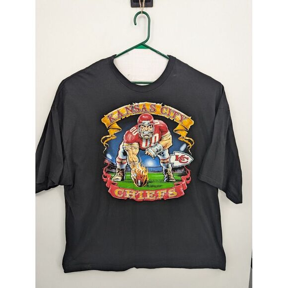 NFL Kansas City Chiefs Men's 5XL VTG Tough Guy Football Tee Shirt NEW